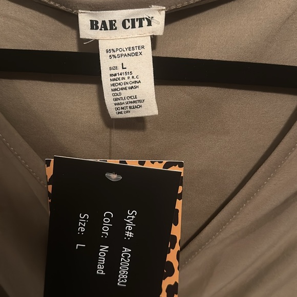 Bae City Top - Picture 3 of 5